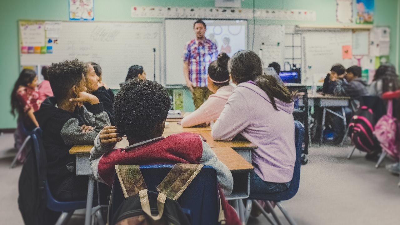 FORMACIÓN EN RELACIÓN. CUADERNOS DE EDUCACIÓN NO SEXISTA DIRIGIDO A DOCENTES -  IGUALDAD